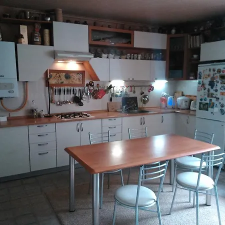 Loshitskaya Usadba Guest house *